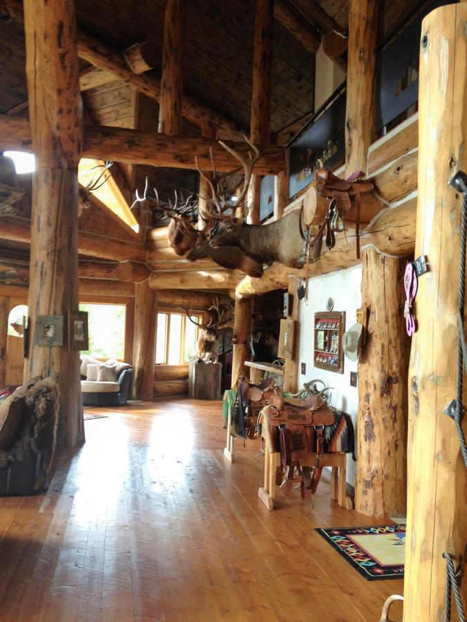 Mcdonald'S Ranch Lodge Gardiner Kültér fotó